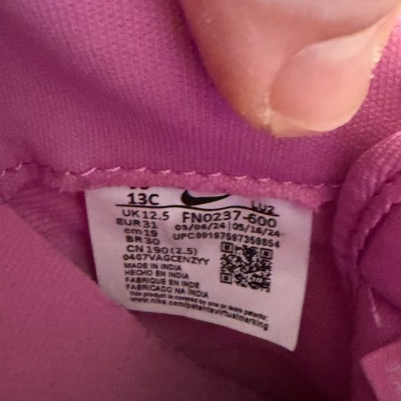 Nike Kids' Preschool Force 1 Low EasyOn Shoes - Picture 3 of 7